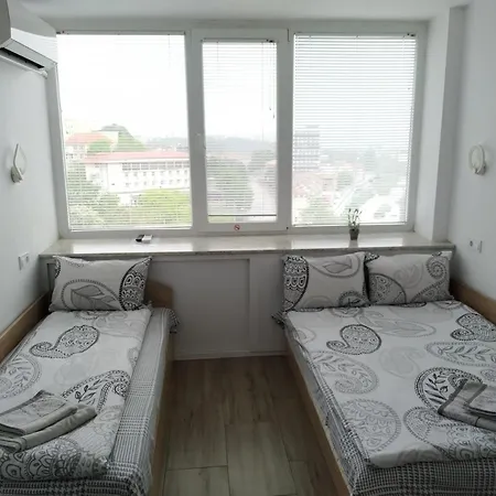 Bhn център студио Apartment